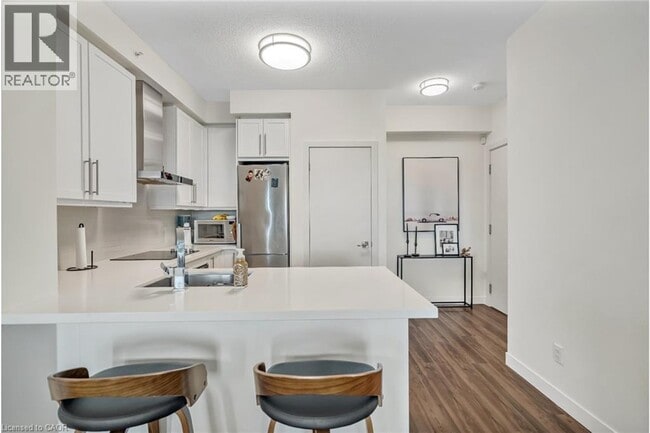 Photo - 2093 Fairview St Unit 607