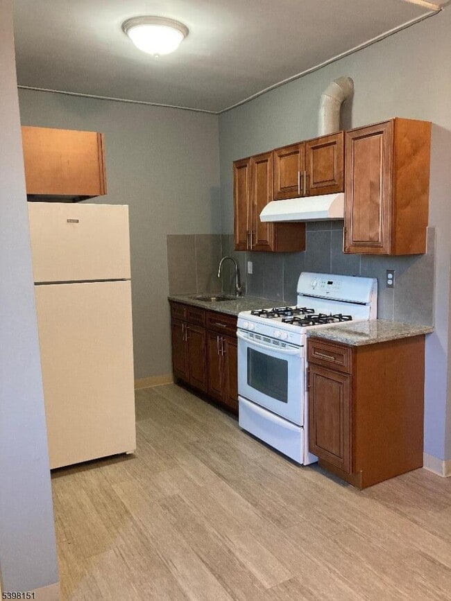 Photo - 133 Gregory Ave