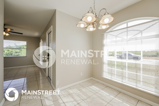 Photo - 2804 72nd St W