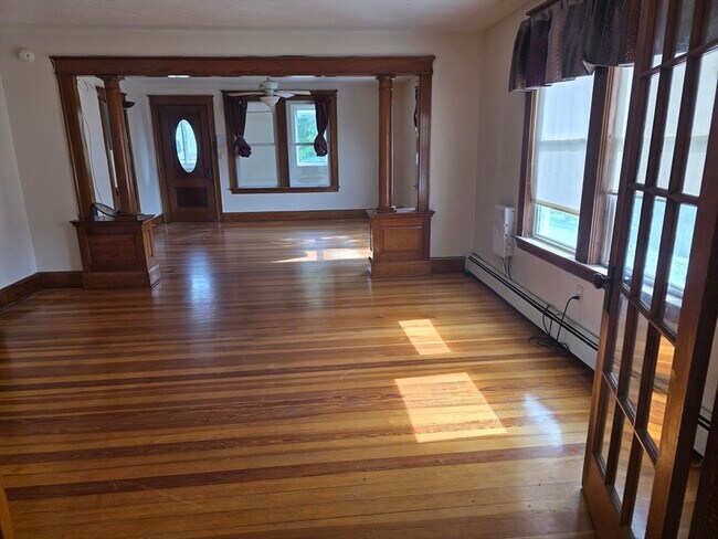 30 Main St Unit 2nd floor
