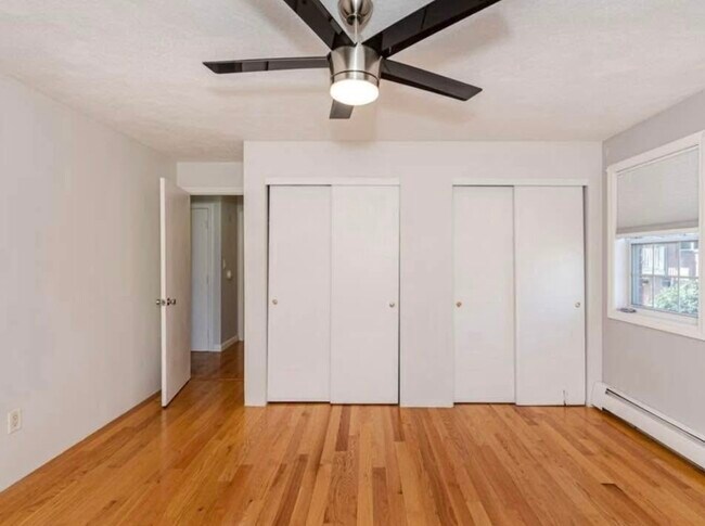 Photo - 5 Kenmar Dr Unit 5 Kenmar Drive