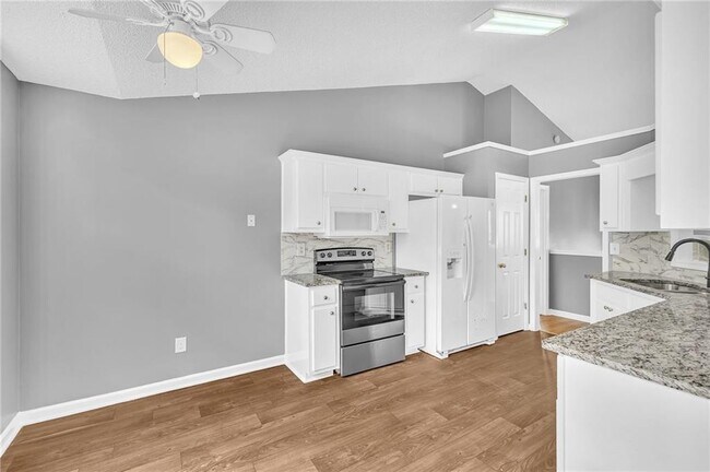 Photo - 226 Ashland Creek Ct