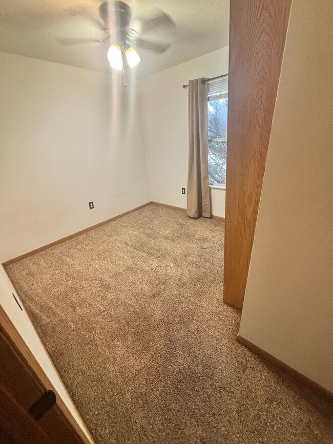 Photo - 603 Mitchell St
