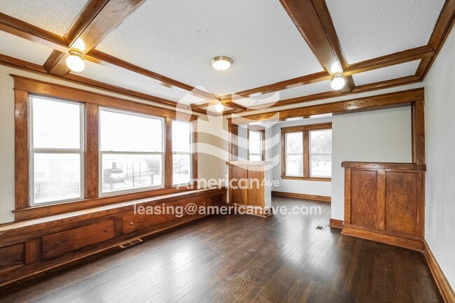 Photo - 4042 College Ave