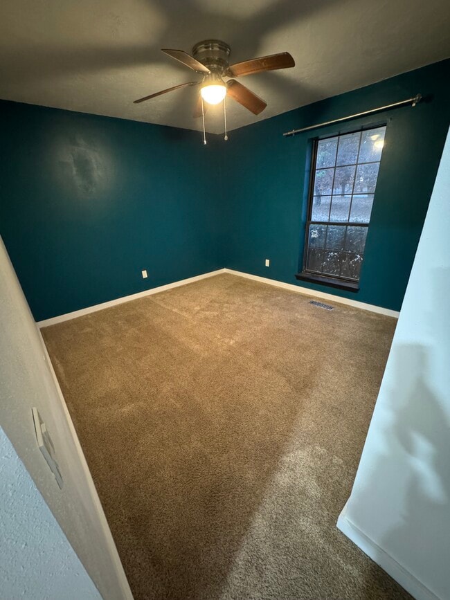 Photo - 12901 NE 36th St