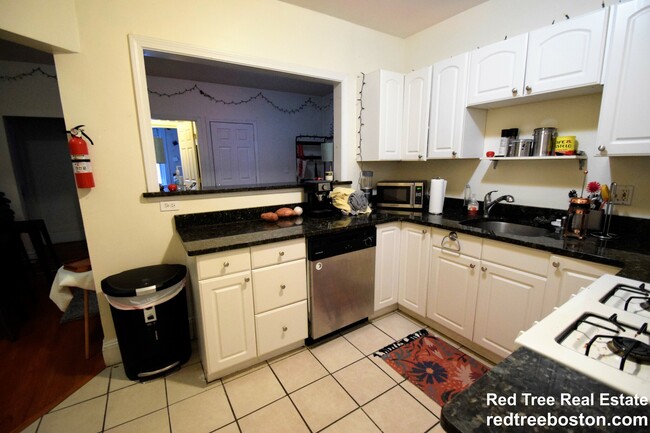 Photo - 54 Egmont St Unit 1