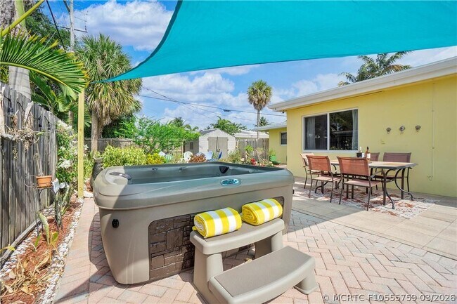 Photo - 161 SE 5th Ct