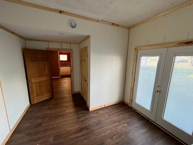 Photo - 52 May Ave Unit B