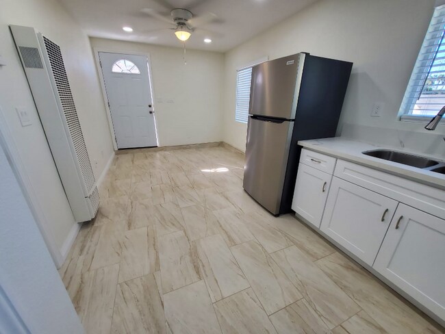 Photo - 1178 Via Alta