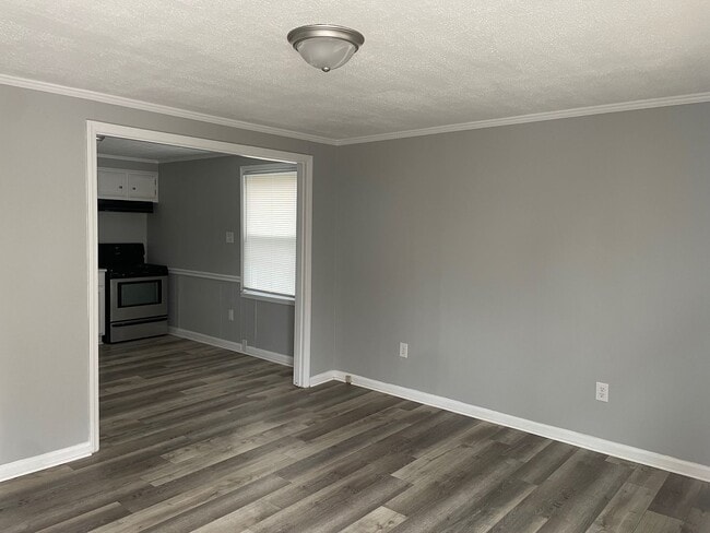 Photo - 615 Unit 717 GLENWOOD ROAD