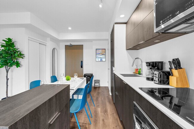 Photo - 395 Martha St Unit ID1339748P