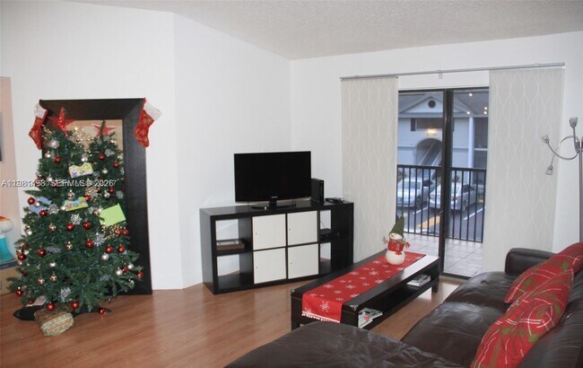 Photo - 20741 NE 4th Ct Unit 205