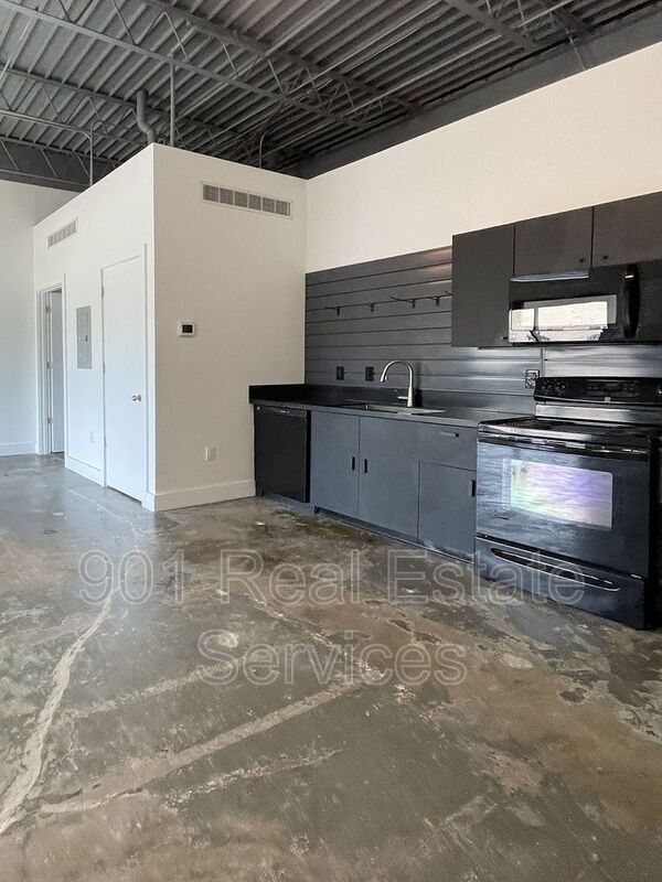 Building Photo - 676 Marshall Ave Unit 109 Rental