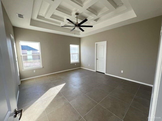 Photo - 11 N 37th St