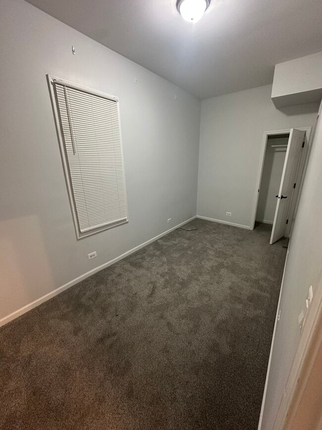 Photo - 3625 W Shakespeare Ave Unit 2