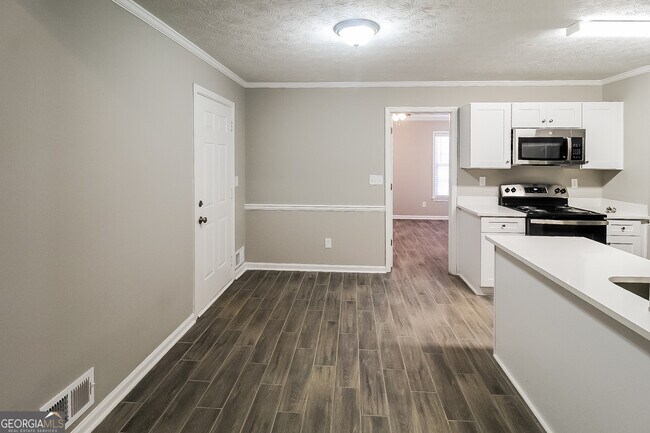 Photo - 25 E Country Woods Dr