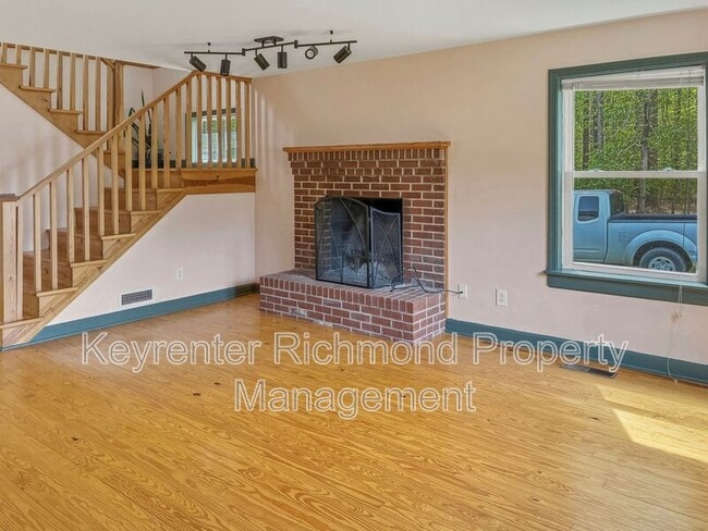 Photo - 8255 Varina Rd