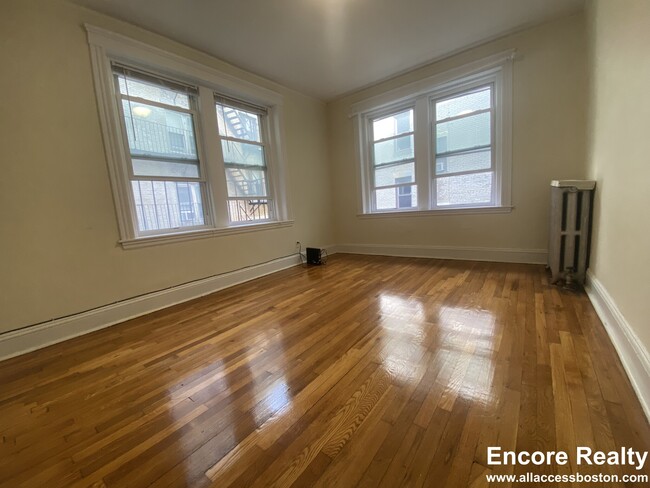 Photo - 1450 Commonwealth Ave Unidad 10