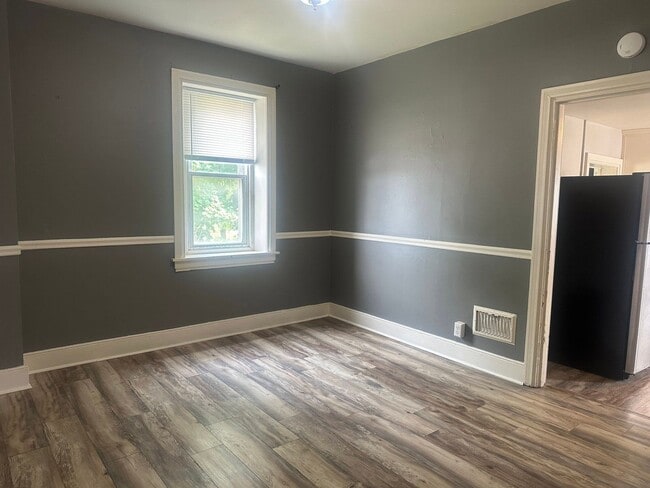 Photo - 800 Tuckerton Ave Unit 2
