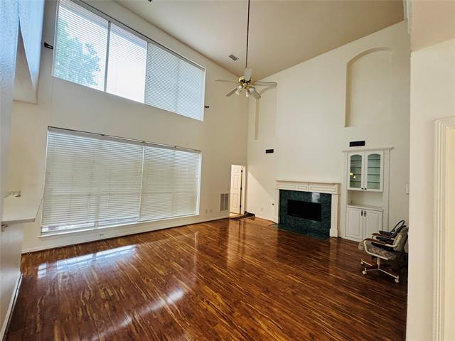 Photo - 2762 Hillview Dr
