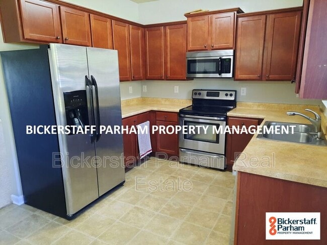 Photo - 15 Churchhill Dr