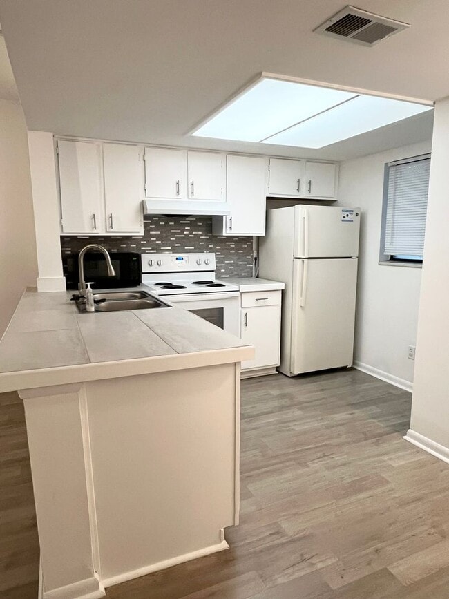 Photo - Two Bed, Two Bath Condo at Windsor Crossing