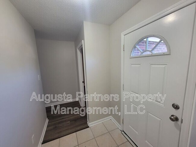 Photo - 119 Sunnywood Dr