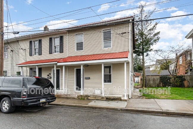 Photo - 606 North St