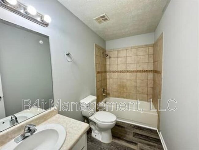 Building Photo - 1224 Creek Forest Ct NW Rental