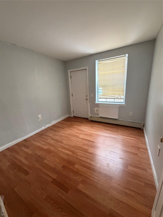 Photo - 1234 Hoe Ave