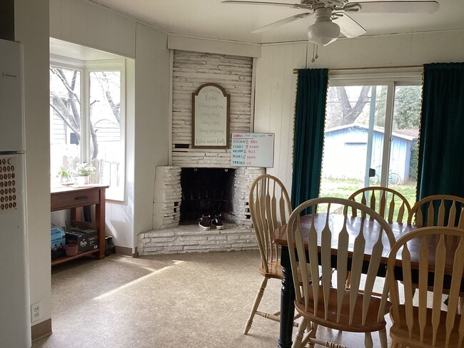 Photo - 238 W Sacramento Ave