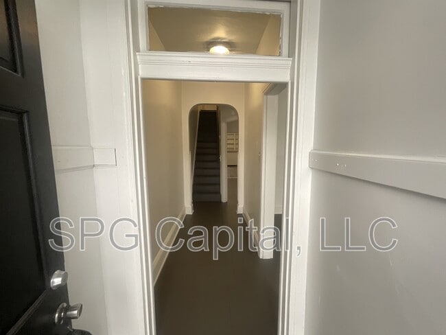 Photo - 301 N Newberry St