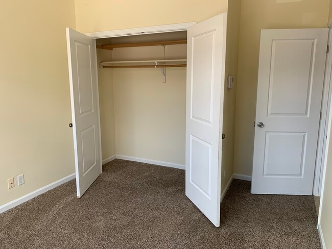 Photo - 3121 17th Ave W