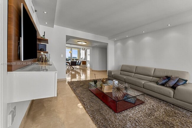 Photo - 19333 Collins Ave Unit 2607