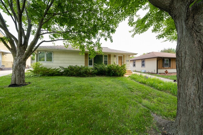 Photo - 4721 Chatham Rd Townhome