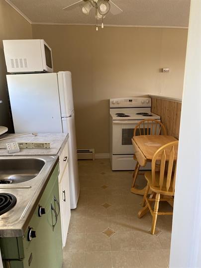 Photo - 115-115 Bayview Dr