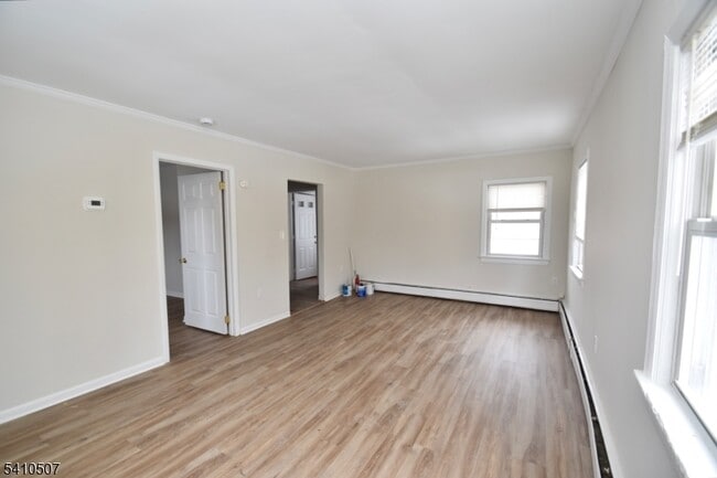 Photo - 69 NJ-23 Unit d