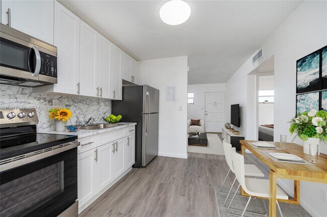 Photo - 2463 Coral Wy Unit 35