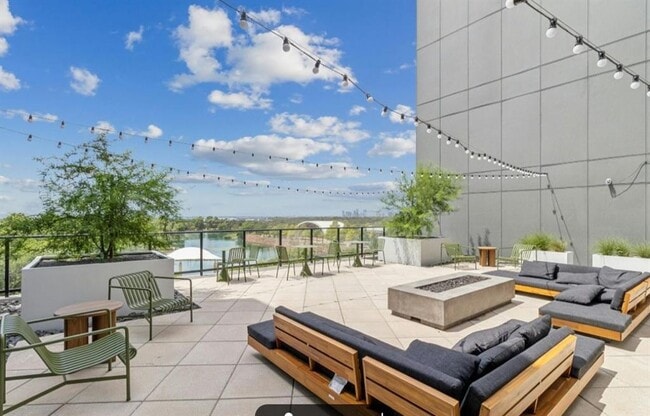 Photo - 1701 Simond Ave Unit 605