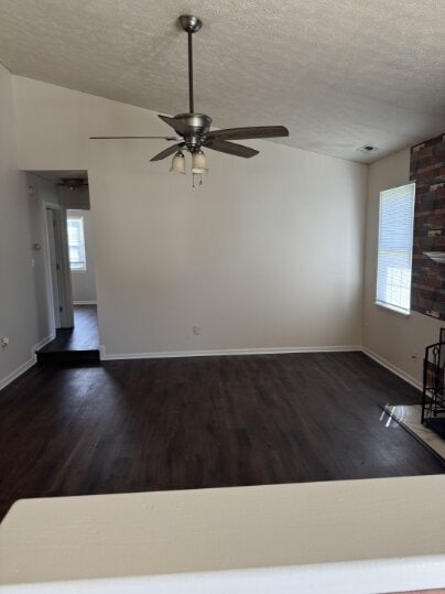 Photo - Charming 3-Bedroom Home with 2 Full Baths in Indianapolis – Perfect Blend of Comfort and Convenie...