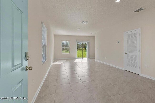 Photo - 21 Temple Dr