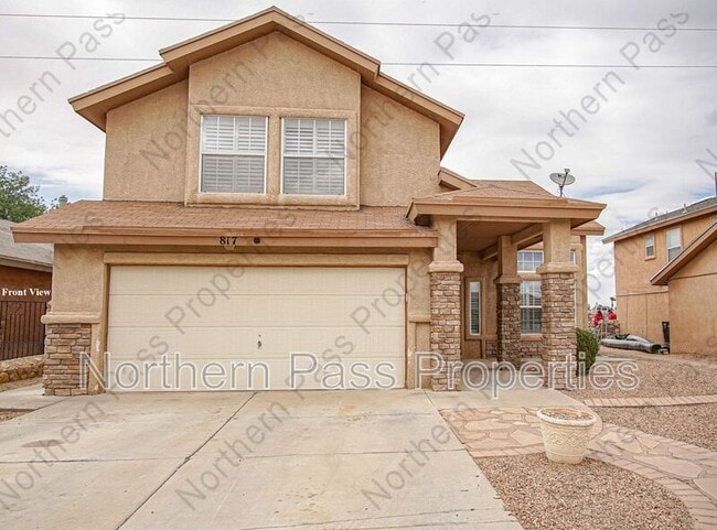 Building Photo - 817 Dakota River Ave