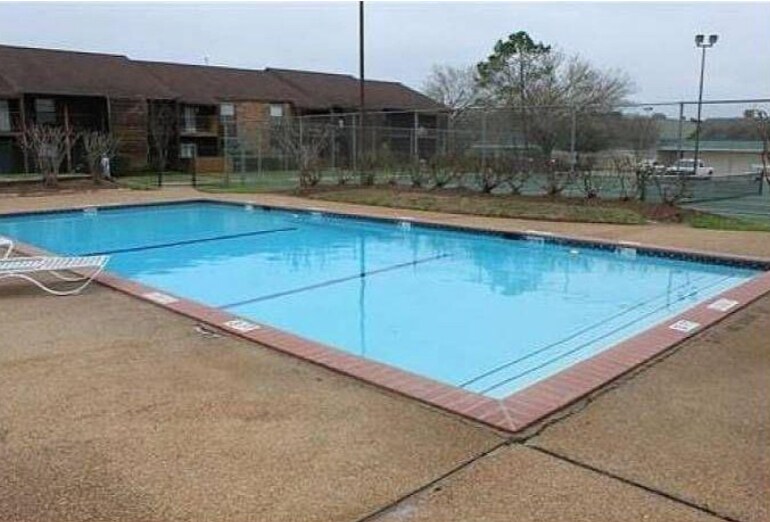 Photo - 904 University Oaks Blvd Unit 904 University Oaks Blvd