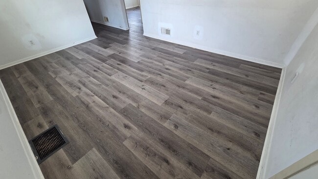 Photo - 1407 5th St SE Unit 1407 A