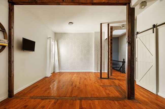 Building Photo - 1218 St Marks Ave Rental