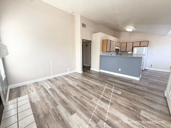 Photo - 4648 Krissylouise Way Unidad C