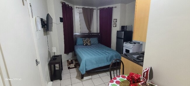 Photo - 524 Timpson Pl Unit apt#1