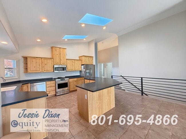 Photo - 2609 W 3500 N