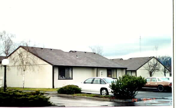 Rainier View II - Rainier View II Apartments