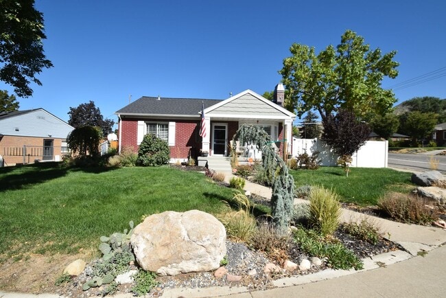 Photo - 2689 E Barbey Dr